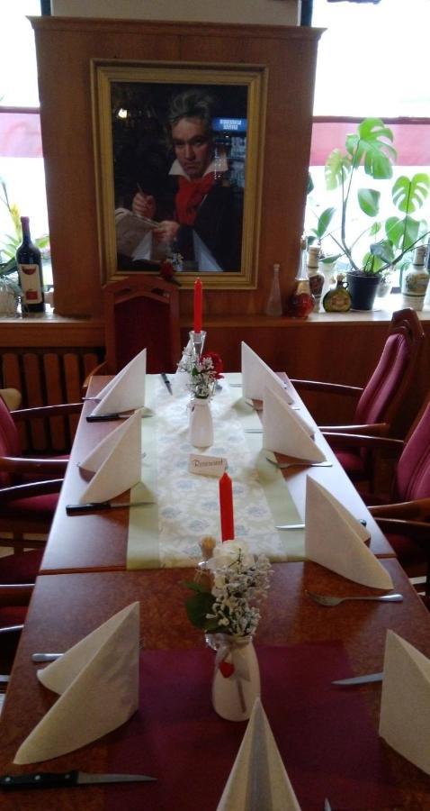 Hotel Zur Sonne Falkenstein  ภายนอก รูปภาพ